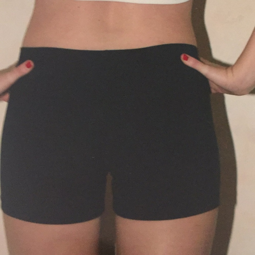 Sexy booty flattering workout shorts